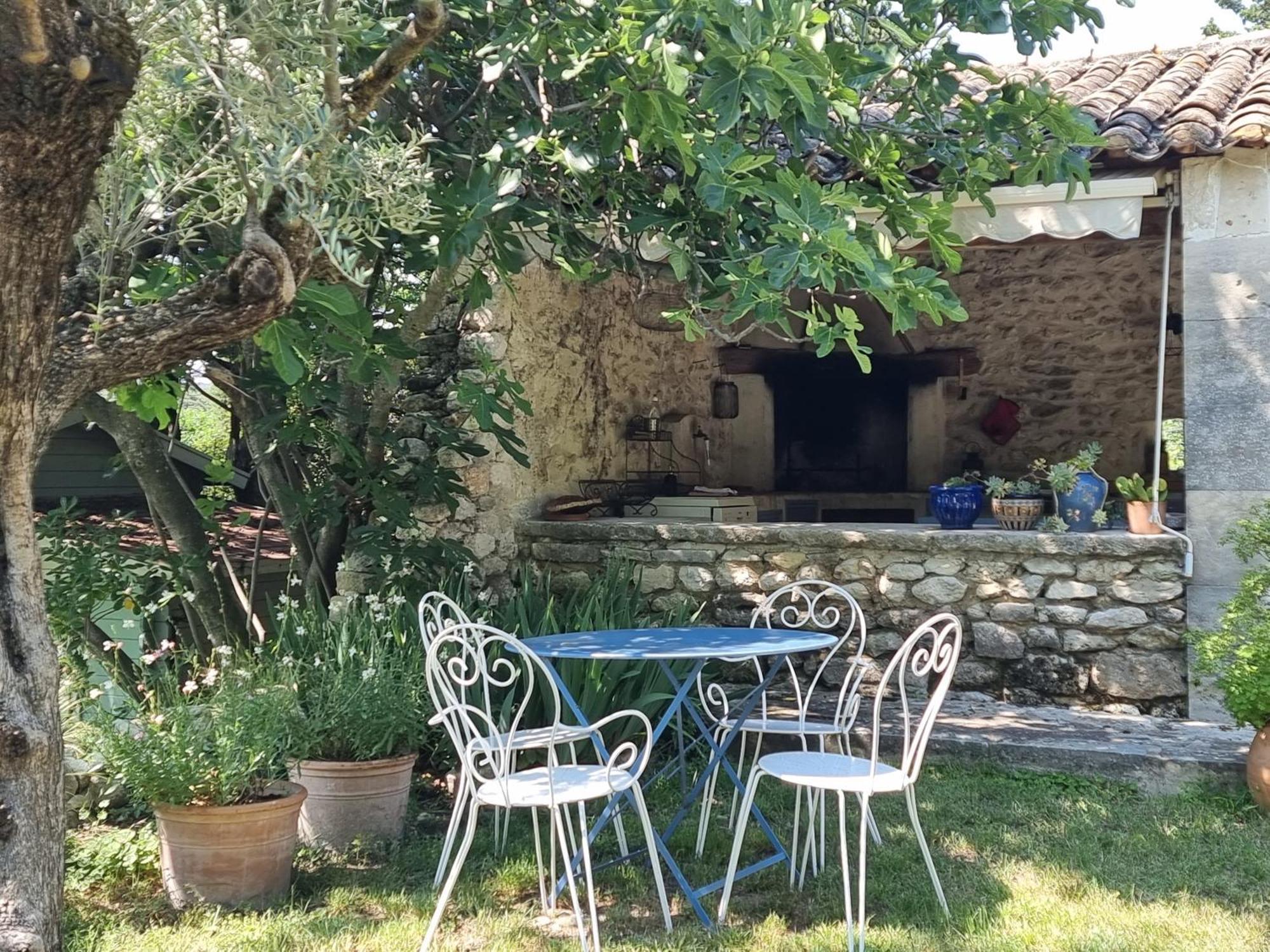 Le Pigeonnier, Gite Des Lucioles En Provence Montségur-sur-Lauzon Exterior photo